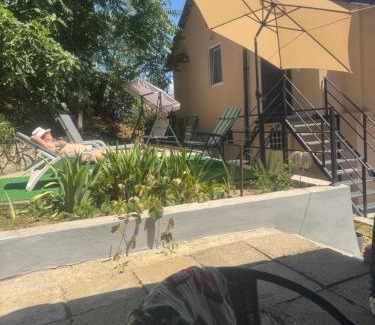 Orsova House | Family-Friendly Escape at Casa Ema with Pool Access