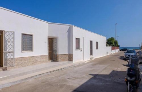 Casalabate Apartment | Guest Rated 9.5 - Casa EmiSa with Oceanfront Views