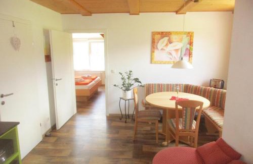 Bad Mitterndorf Apartment | Guest Rated: Casa Emmi with Hot Tub & Family-Friendly Amenities