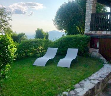 Grone Apartment | Stay at Casa Emy: Pet-Friendly with Oceanfront Views
