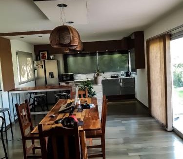 Juan Martin de Pueyrredon House | Inviting Stay at Casa en Alta de Los Puquios with Pool
