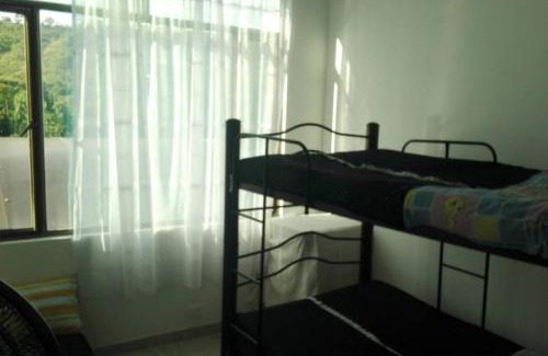Apulo House | Pet-Friendly Retreat: Casa en Conjunto Campestre Awaits
