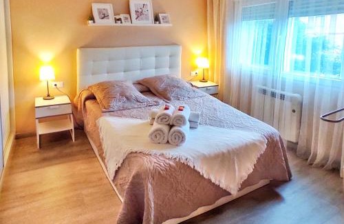 Bergondo Apartment | Experience Casa en Cortiñan: 4-Star Guest Rated Perfection