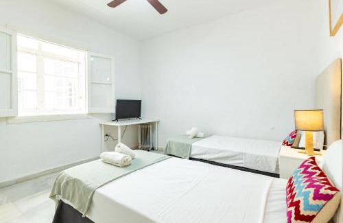 Santa Catalina House | Prime Location: Casa en el Centro de Sevilla - Pet Friendly