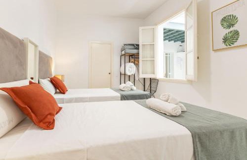 Santa Catalina House | Prime Location: Casa en el Centro de Sevilla - Pet Friendly