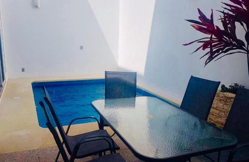 Fluvial Vallarta House | Discover Casa en Fluvial Vallarta: Family & Pet-Friendly Retreat