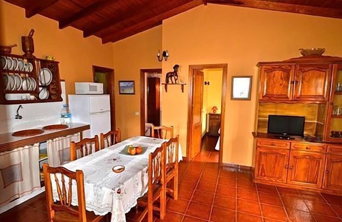 Tigaday Cottage | Oceanfront Casa en Frontera "La Gorona" - Rated 9.6/10!
