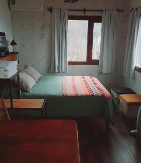 El Bolson Ski Chalet | Unforgettable Stay at Casa en la Montaña, Casa Chucao