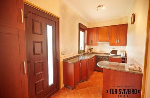 Faro House | Beachfront Casa en la Playa de Area with Private Finca