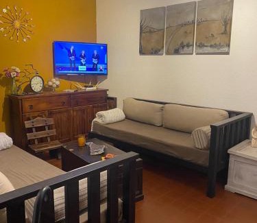 Piriapolis House | Casa en Piriápolis con piscina Zona céntrica