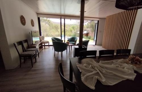Alta Gracia House | Pet Friendly Casa en Potrerillo de Larreta with Ocean View