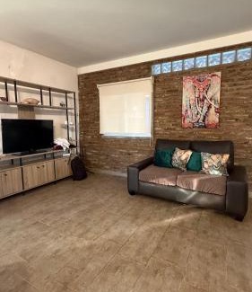 Roldan Apartment | Casa en Roldán 2 habitaciones