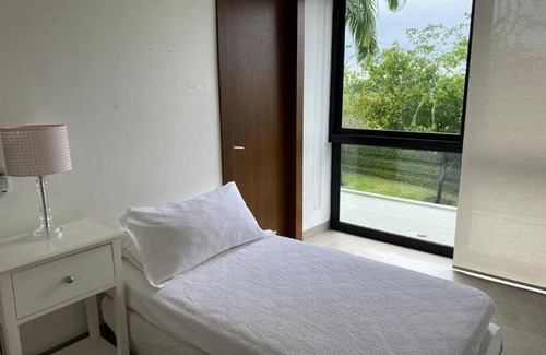 Samborondon Villa | Discover Casa en Samborondon: Pet-Friendly with Pool