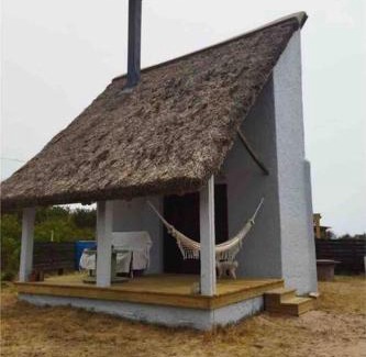 Barra de Valizas House | Beachside Retreat: Casa en Valizas, 4-Star Pet Friendly Getaway