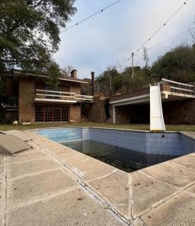 Villa Carlos Paz House | Pet-Friendly Casa en Villa Carlos Paz: Family Fun Awaits