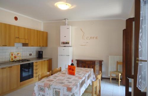 Idro Apartment | Family-Friendly Retreat at Casa Enrica Typ E2 - 8/10 Rated