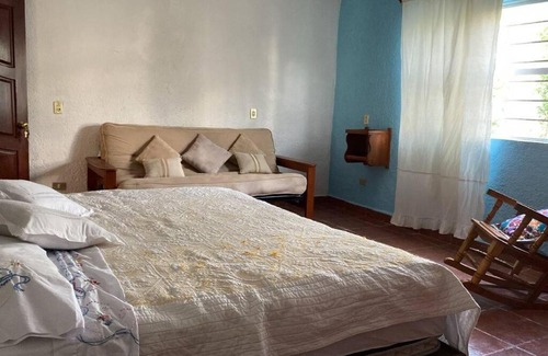 Cuautla House | Inviting Casa Entera in Cuautla Morelos with Pool & Garden