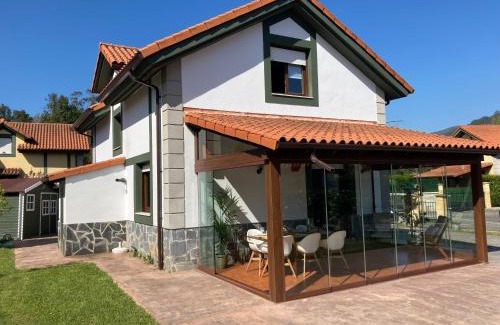 Voto House | Top-Rated Casa Entre Mar y Monte: Family-Friendly Retreat