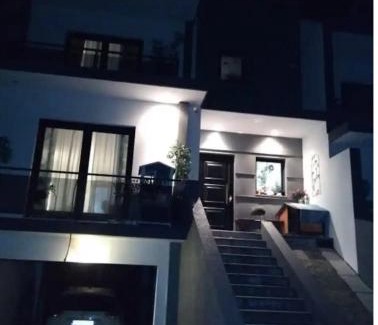 Alpendurada e Matos House | Discover Casa entre Rios: Oceanfront Escape with Pool