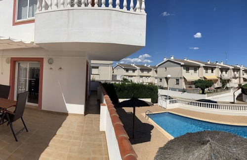 Sant Carles de la Rapita Apartment | Discover Casa del Botargo: Family-Friendly with Pool
