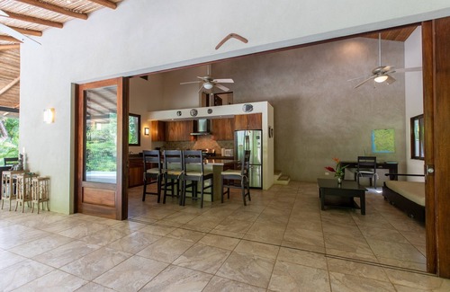 Garza House | Idyllic Home with Private Pool Near Guiones Beach