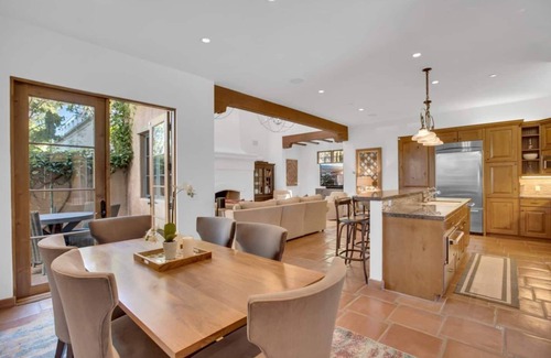 Lower State House | Oceanfront Casa Esmeraldo: A Family-Friendly Retreat