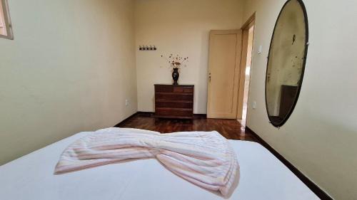 Itapoa House | Comfortable Casa in Pampulha with Spa & Pet-Friendly Amenities