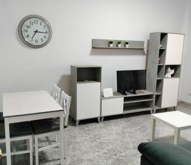 Playa de Arinaga House | Family-Friendly Retreat at Casa Esperanza Awaits You