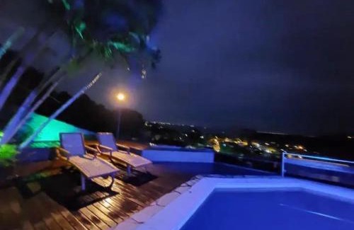 Joao Fernandes House | Beautiful Casa Espetacular with Ocean View & Spa Amenities