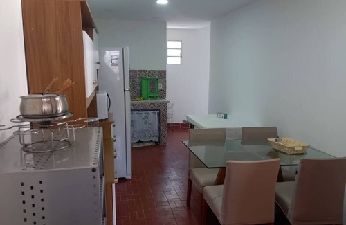 Sao Pedro da Aldeia House | Casa Estilo Colonial: Tranquil Oasis Close to Attractions