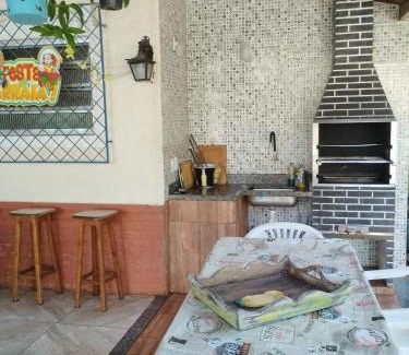Jardim Excelsior House | Rustic Casa: Family-Friendly Retreat with Perfect Reviews