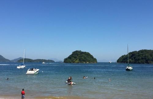 Angra dos Reis Apartment | Relax at Casa Estrela do Mar with Pool & Family Amenities