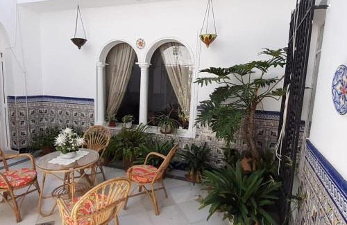 Santaella House | Casa Estrella: Pet-Friendly Retreat for Families