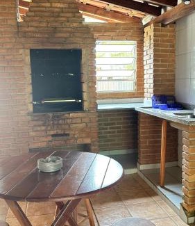 Lagoinha House | Relaxing Casa Retreat in Lagoinha with Spa & Pet Amenities