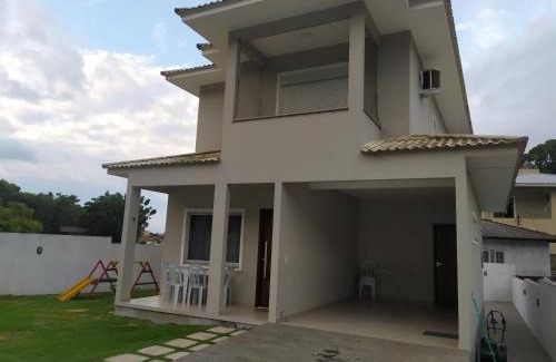 Florianopolis House | Premier Casa na Praia Brava - Pet Friendly & Hot Tub