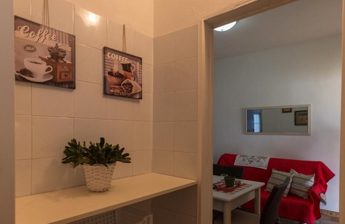 Punta Prosciutto House | Oceanfront Casa Ezio: Family-Friendly with Ocean Views