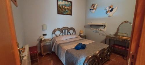 Graus Apartment | Explore Casa Féliz: Pet-Friendly Duplex with Oceanfront Views