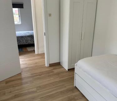 Sagres House | Casa Fagundes: Family-Friendly Retreat with Pet Perks