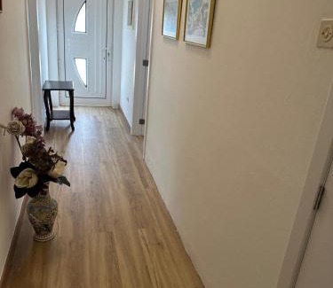 Sagres House | Casa Fagundes: Family-Friendly Retreat with Pet Perks