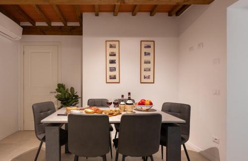 Greve in Chianti Apartment | Casa Falorni - 3 ab - Pia, Camera doppia, e Simonetta, Bilocale
