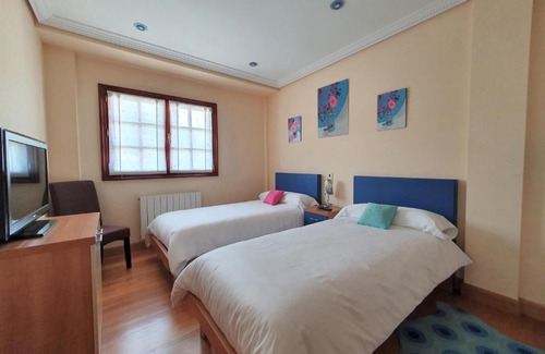 Orduna House | Pet-Friendly Casa Familiar “Arana Etxea” with Ocean View