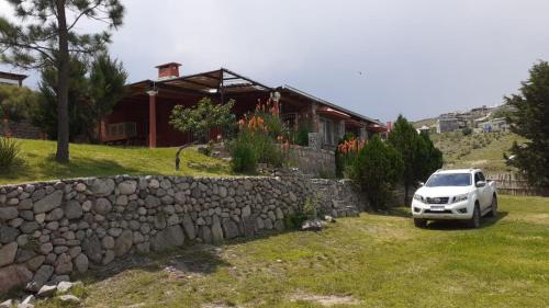 El Mollar House | Cozy Casa Familiar Juanita: Family & Pet-Friendly Retreat