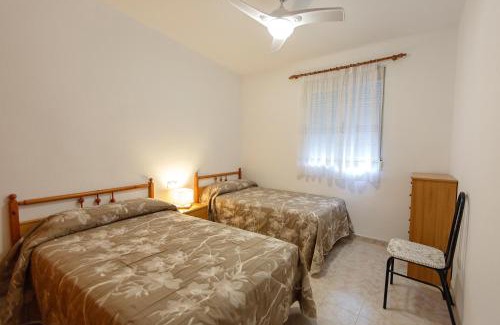 Torreorgaz House | Welcoming Casa Familiar La Lunara: Rated 8.9, Pet Friendly