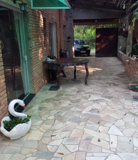 Guarau House | Family-Friendly Casa Familiar in Beautiful Guaraú Paradise