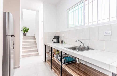 Merida Municipality House | Pet-Friendly Casa Familiar Sian Kaan with Pool & Spa