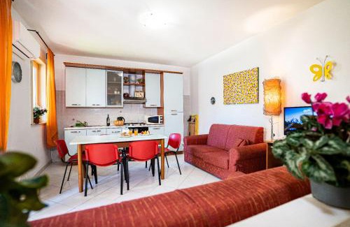 Fondachello House | Discover Family-Friendly Stays at Casa Farfalla