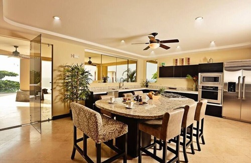 Herradura House | Casa Faro Azul: Guest Rated 9.8 with Pool and Spa