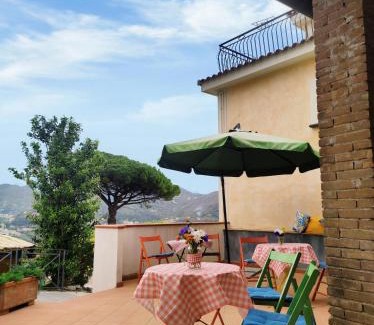 Dragonea House | Charming Casa Fasano on the Amalfi Coast with Breakfast