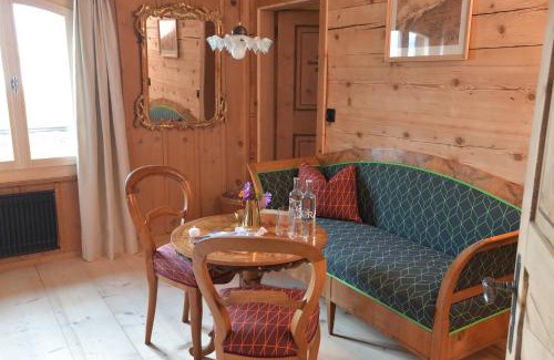 Tavanasa Hotel | Pet-Friendly Casa Fausta Capaul with Top-Rated Amenities
