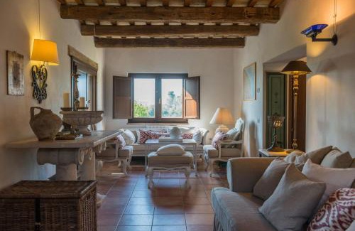 Montegiorgio Villa | Relax at Casa Felice 11: Oceanfront Escape with Pool